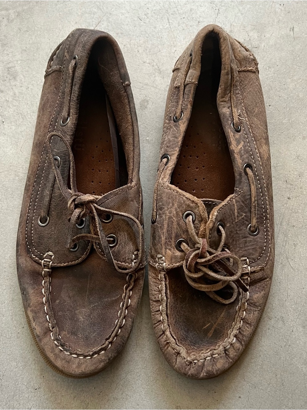 BED|STU Women’s Distressed Brown Leather Boat Shoes - Picture 3 of 7